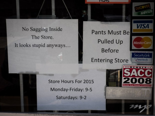 No darn Sagging in Sikeston...hitch those britches up!